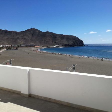 Ático En Primera Linea De Playa Gran Tarajal Exterior foto