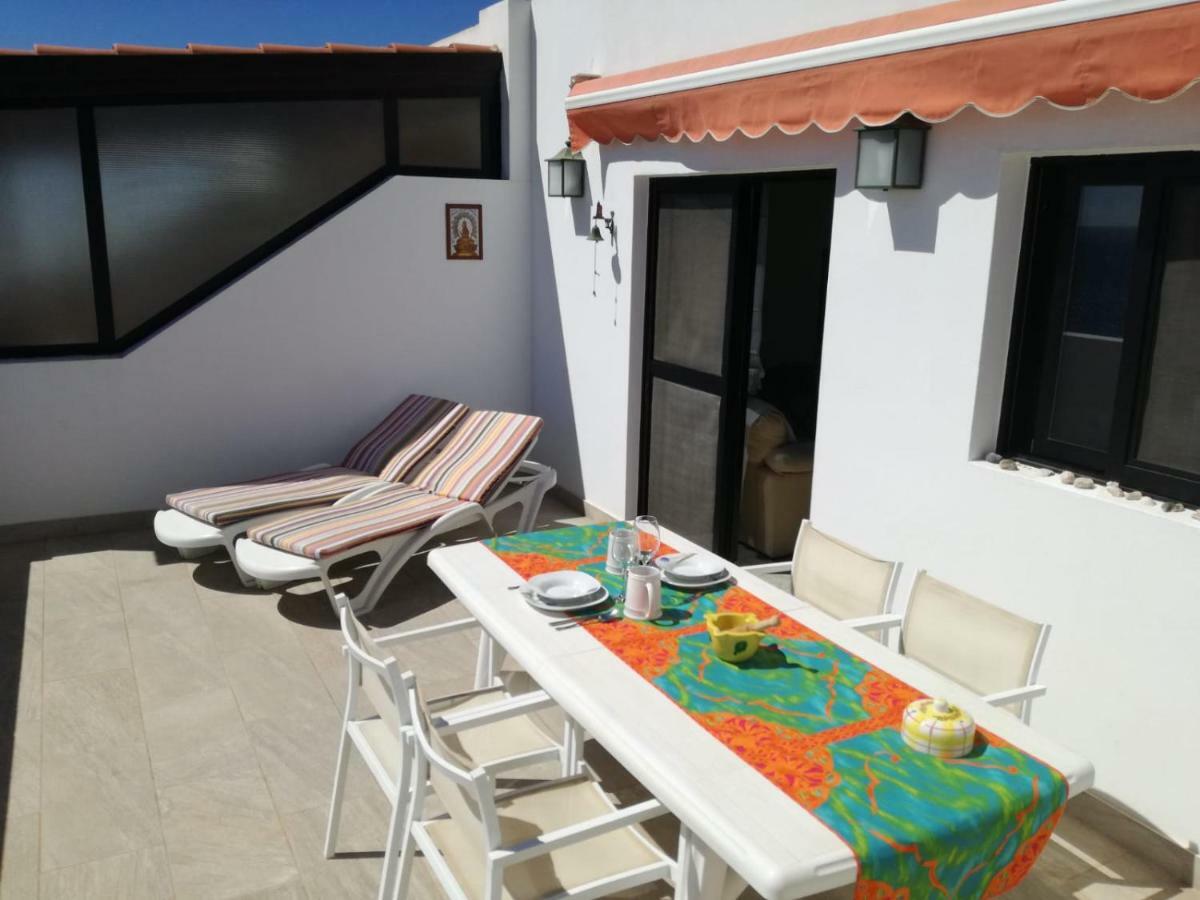 Ático En Primera Linea De Playa Gran Tarajal Exterior foto
