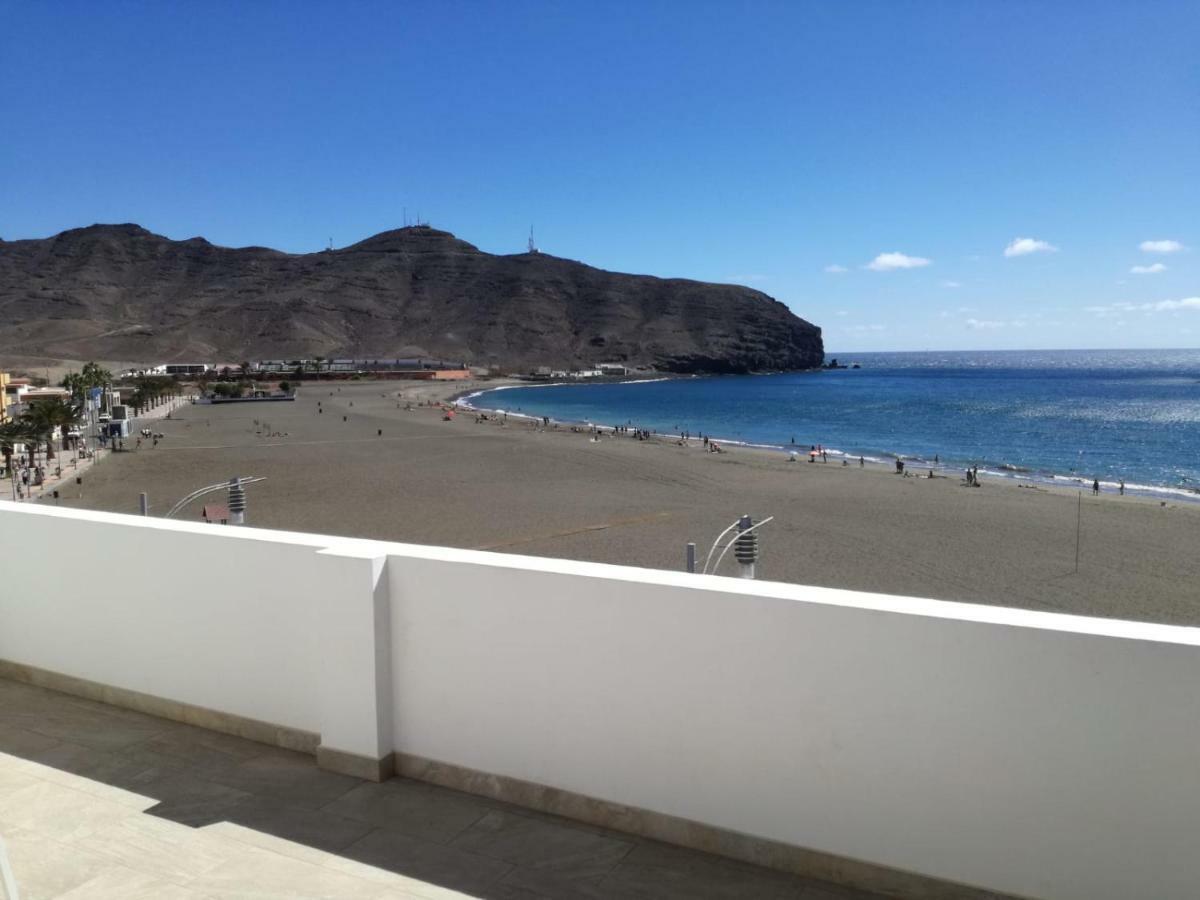 Ático En Primera Linea De Playa Gran Tarajal Exterior foto